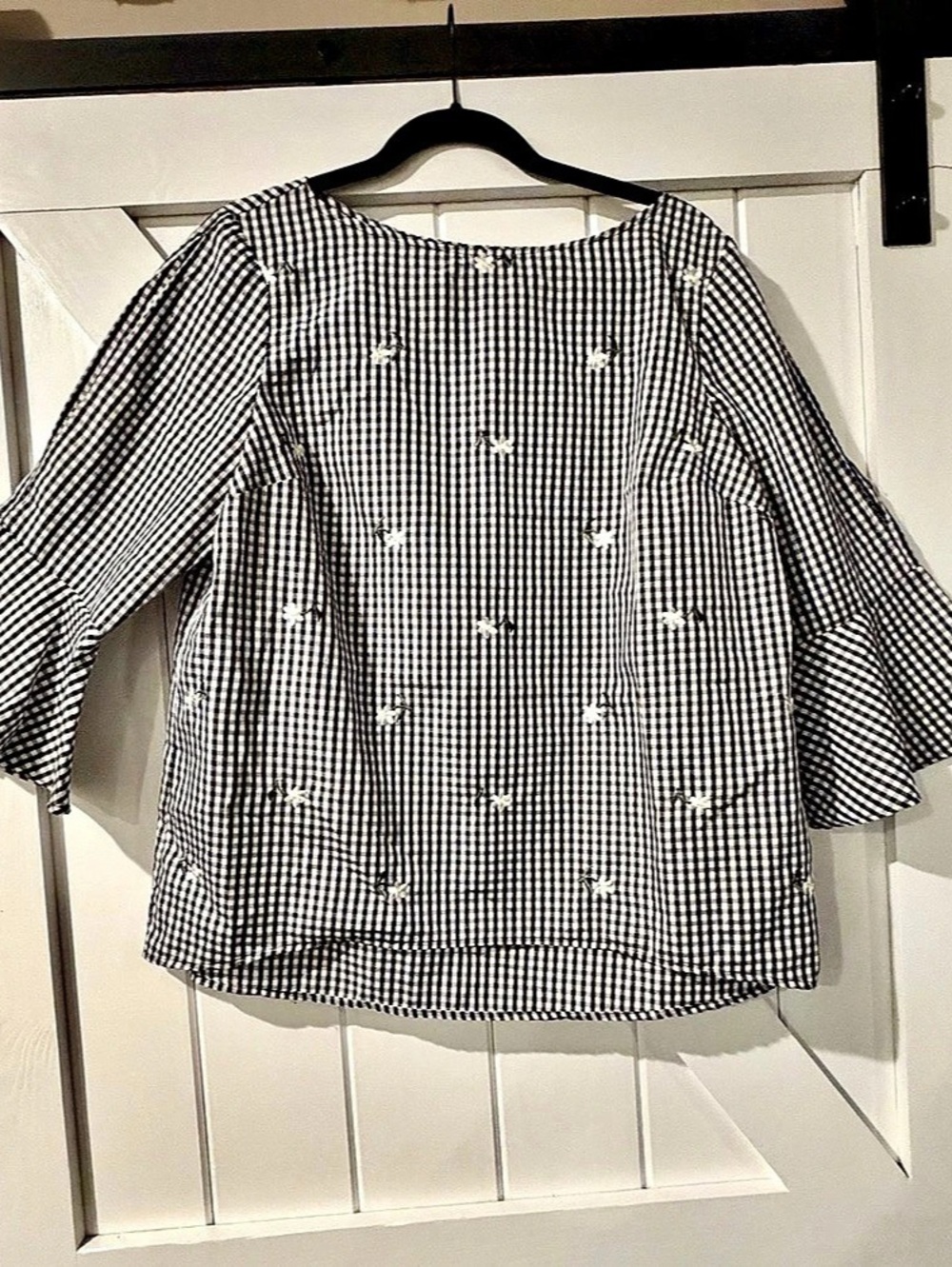ALYX Black & White Gingham Embroidered Floral Bell Sleeve Blouse – XL